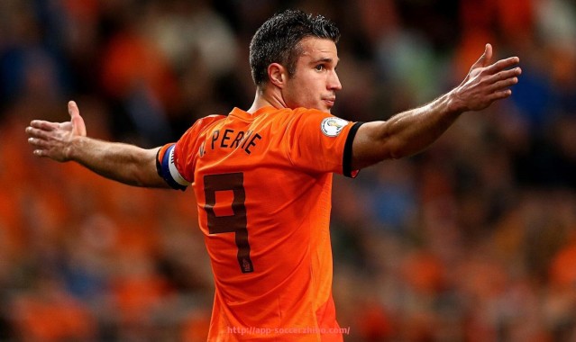 足球直播-世俱杯球队配合度调查：默契度提升与实战联动机制